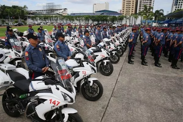 Members of the PNP Highway Patrol Group are not only law-enforcers but many of them are actually train in first aid PNP-HPG unit in formation
