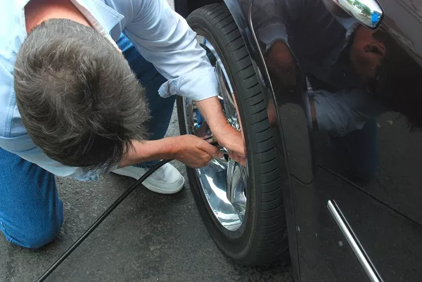 Prevent flat tire_2