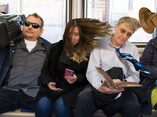 They are filming a shampoo commercial Ad, aren't they? Hair feeder