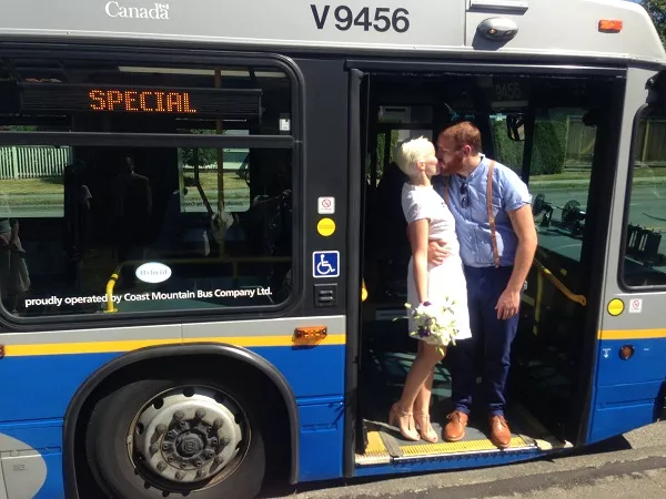 There are some couples who love showing public displays of affection which can be annoying Kissing in a bus