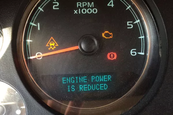 Reduced Engine power photo on dashboard