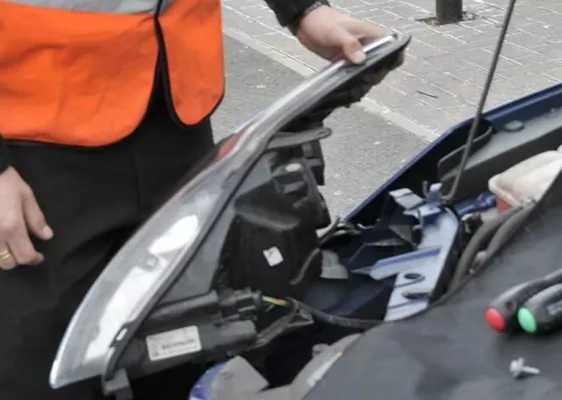 Removing the car headlight