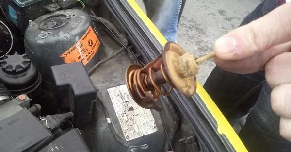 Check the signs of a bad thermostat Bad thermostat