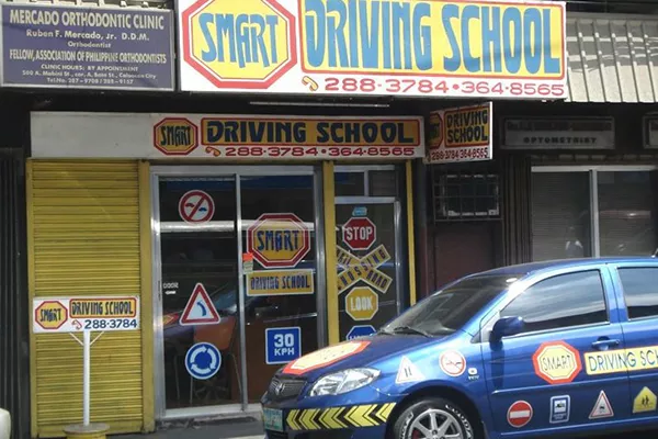Another picture of one of Smart Driving School's many branches. This one is located in Caloocan A picture of the Smart Driving School office in Caloocan