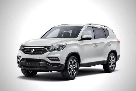 SsangYong Rexton front view
