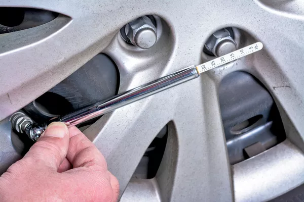 Stick tire pressure gauges 