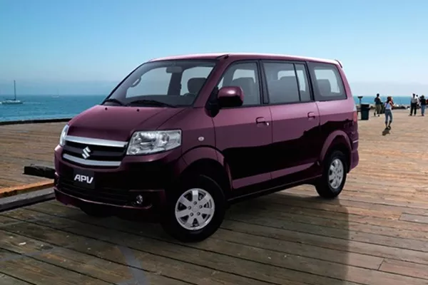 Suzuki APV angular front
