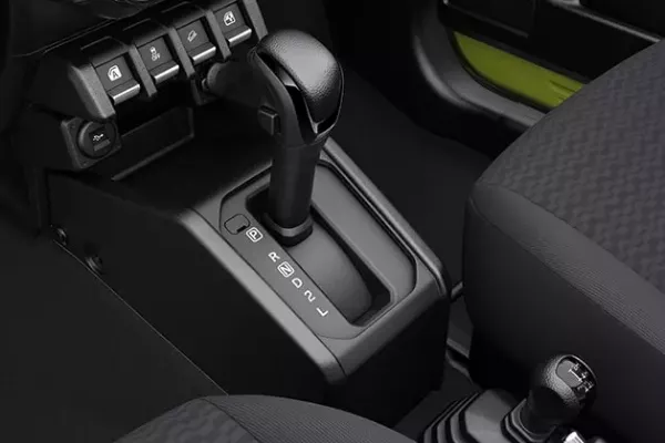 The 4-speed automatic transmission of the Jimny