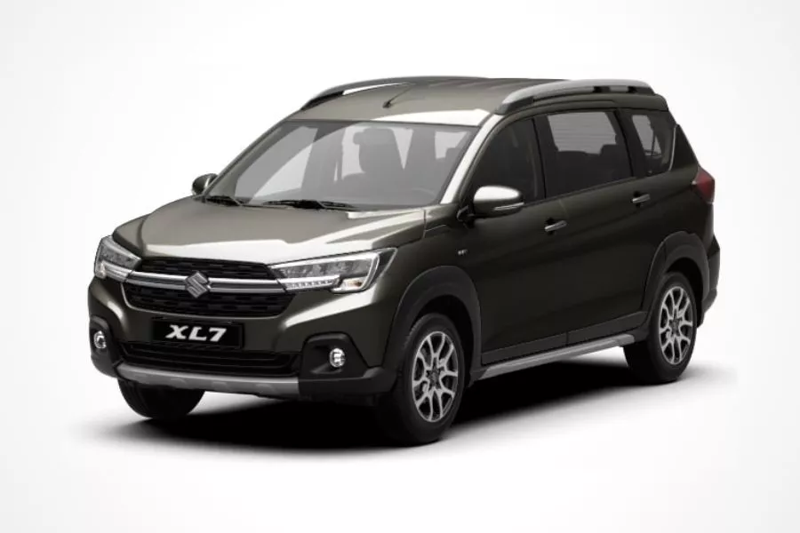 Suzuki XL7 color in Magma Gray Metallic