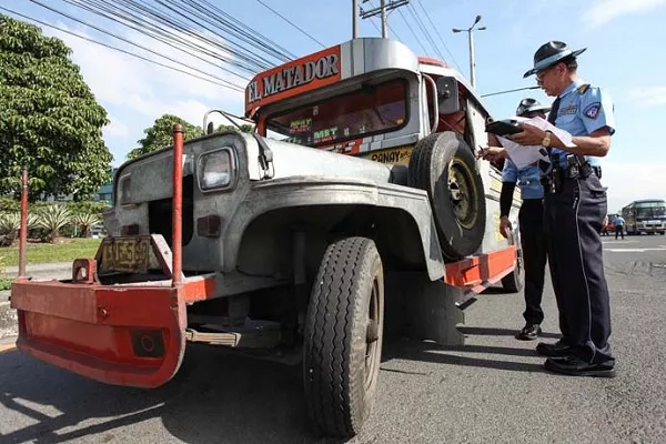 Report inappropriate behavior or incident to the proper authorities Jeepney driver apprehended
