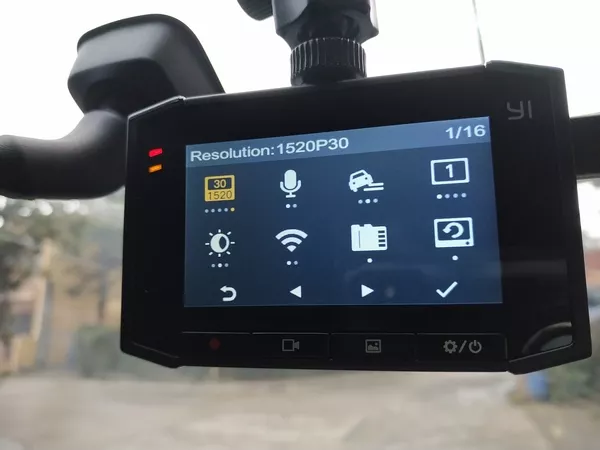 yi smart dash cam interface