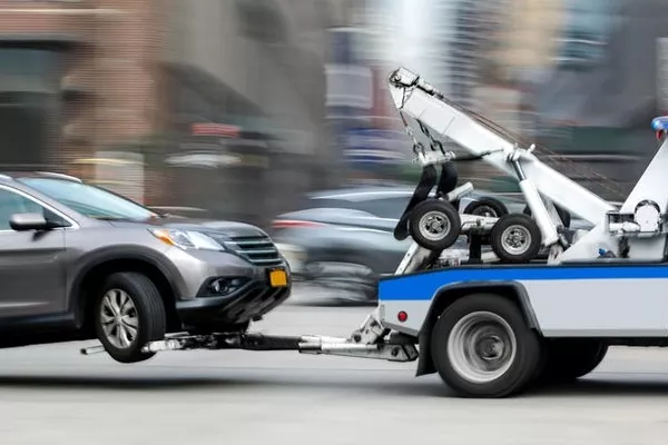 Make sure that the transmission is shifted to N before towing car towing