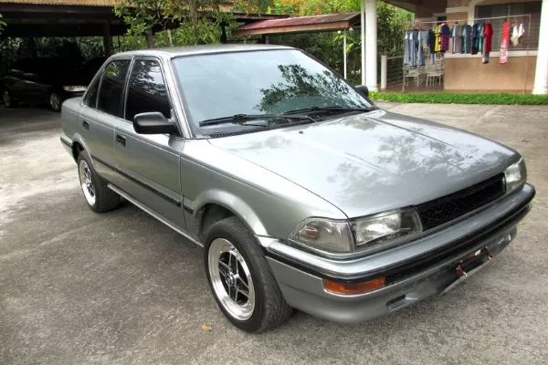 A picture of a Corolla E90