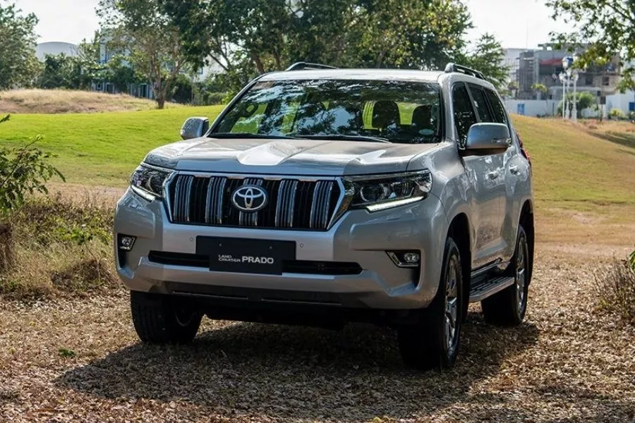 Wanna go into the boonies with your entire family? Then the Land Cruiser Prado is for you The Toyota Land Cruiser Prado