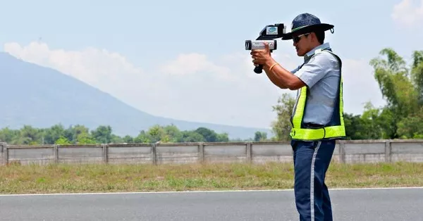 NLEX is strictly monitored by enforcers, so be aware A picture of an NLEX enforcer