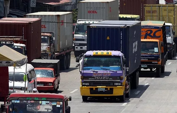 A picture of truck in EDSA