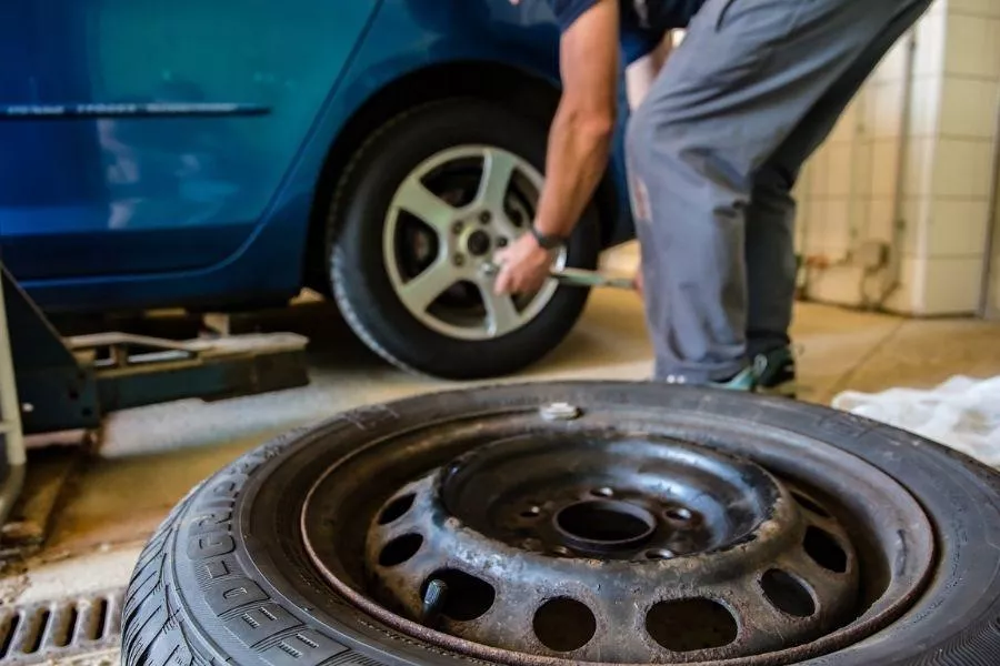 Changing tires