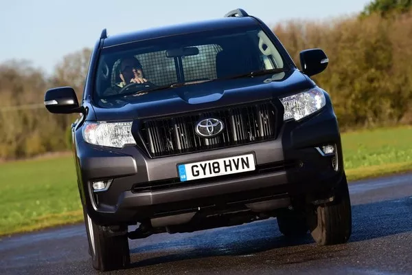 Toyota Land Cruiser front view