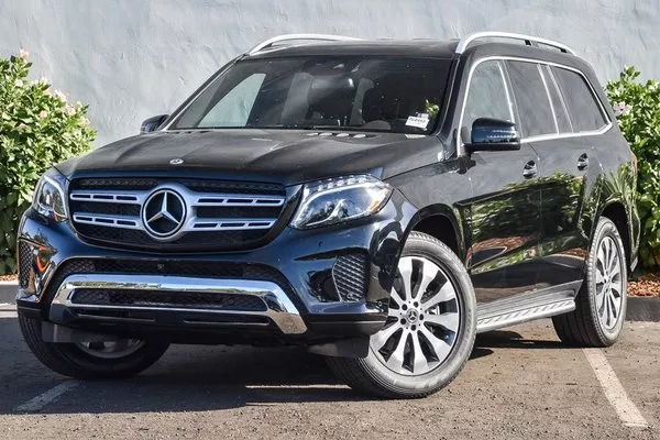 Mercedes Benz GLS angular front