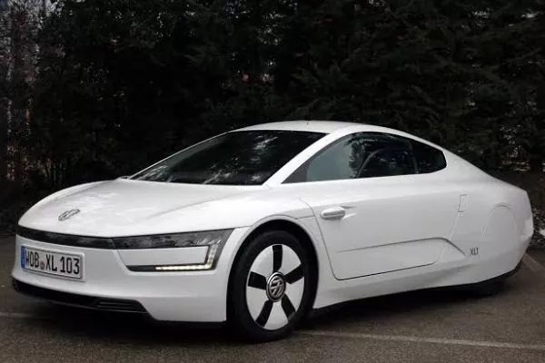 Volkswagen XL1 concept car