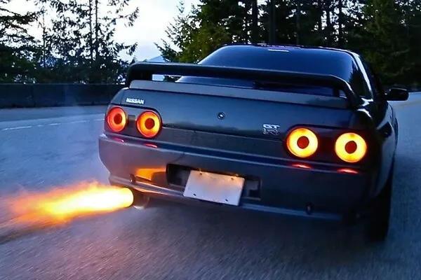 what is an engine backfire