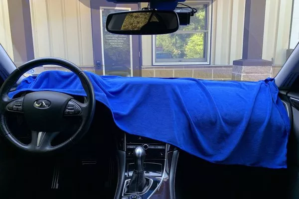 Towel in the dashboard 