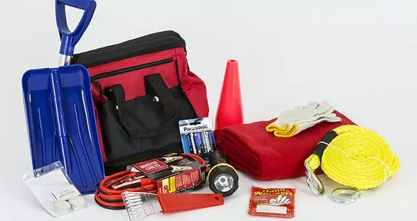 Winter Car Emergency kit 