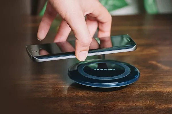 Wireless phone charging
