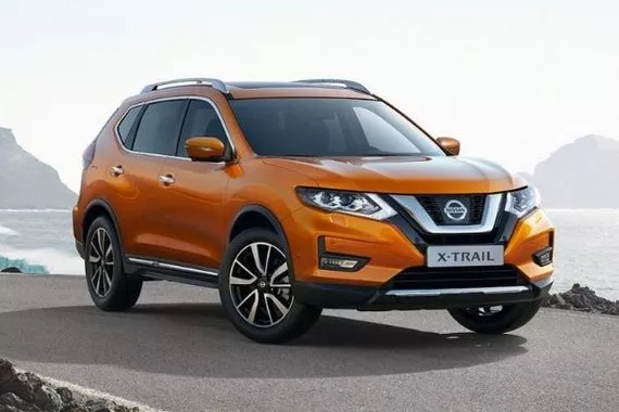 Nissan X-Trail front profile shot