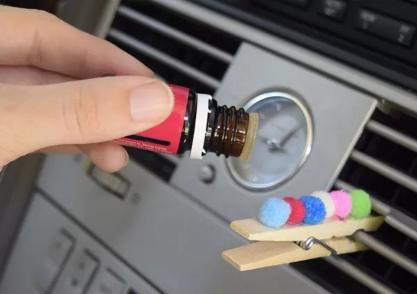 essential oil in car