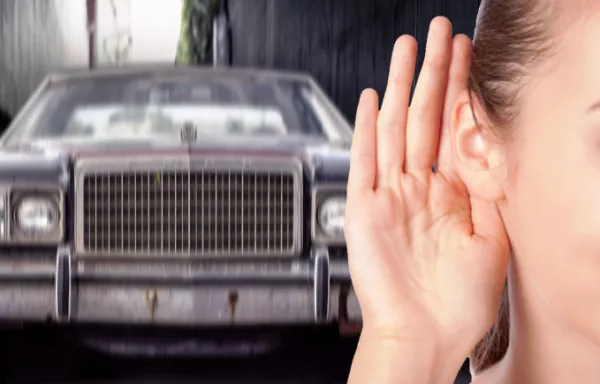 listening to car noise