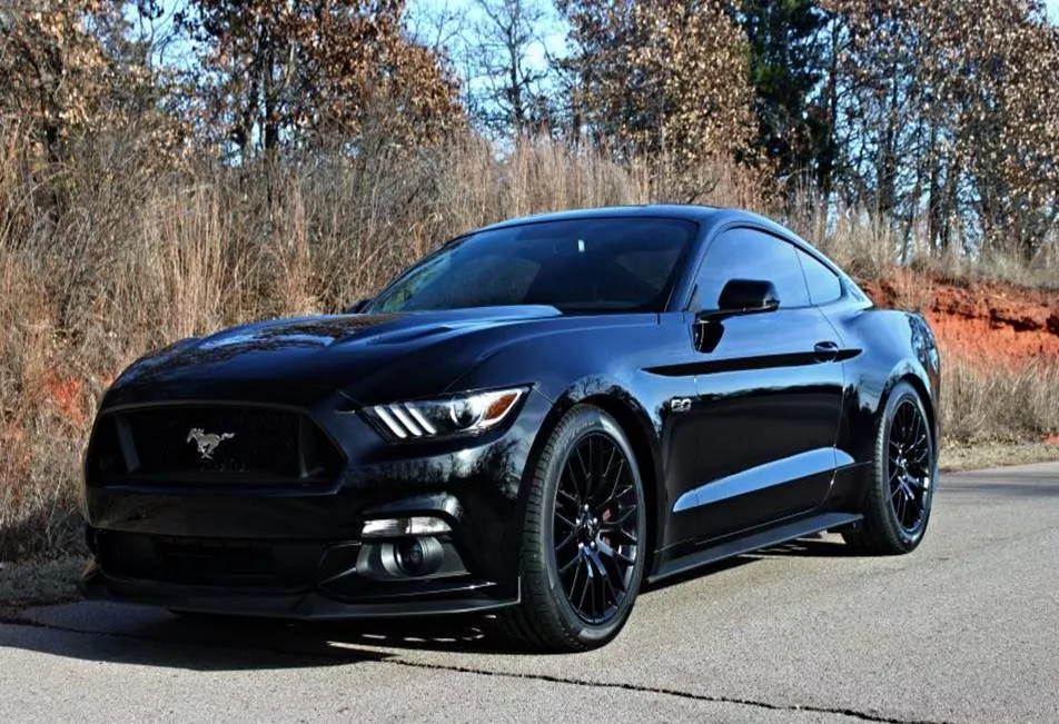 A picture of a Ford Mustang sport