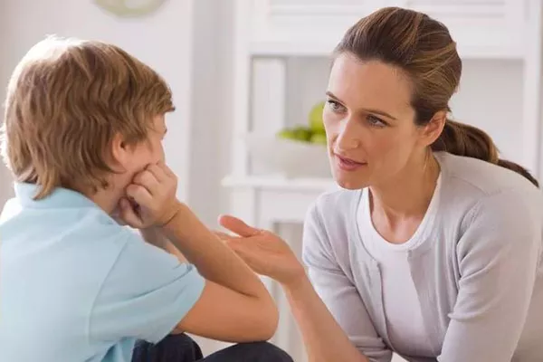 mom talking to kid