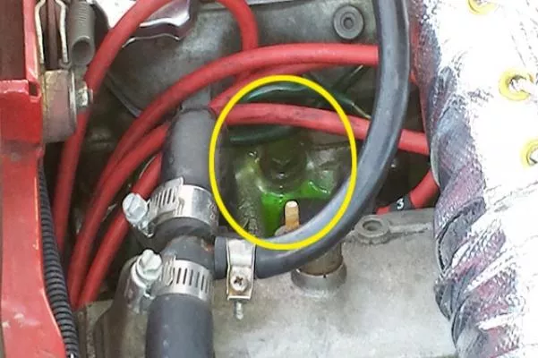 Coolant fluid leaking