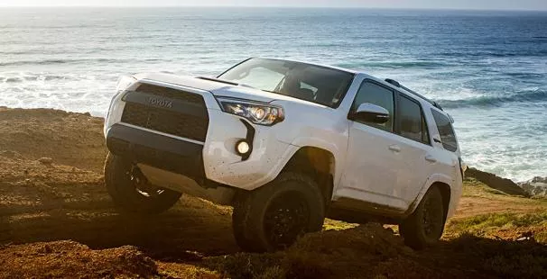 Toyota 4Runner angular front