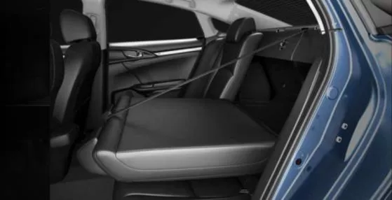 Honda Civic 2018 rear seats