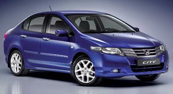 Purple Honda City angular front view