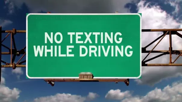 No texting while driving sign