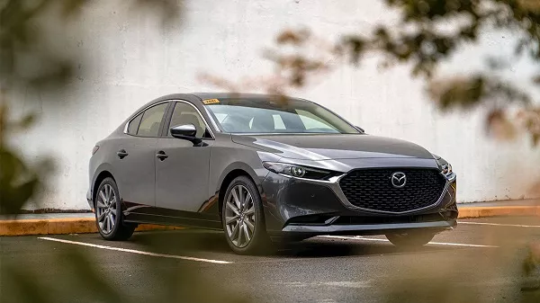 A picture of the 2020 Mazda 3 sedan 