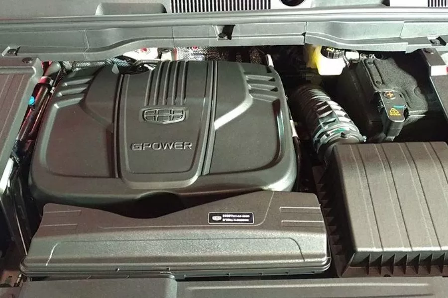 A picture of the Geely Coolray's engine bay