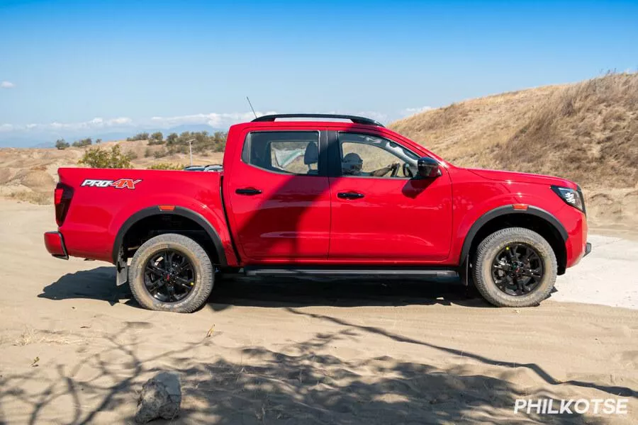 A picture of the side of the Nissan Navara PRO-4X