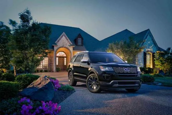 Ford Explorer 2018 angular front