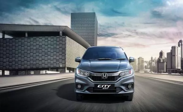 Honda City 1.5 VX Navi 2018 front view