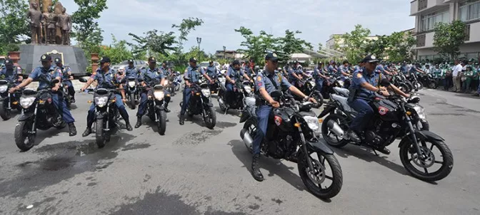 the HPG officiers riding police motorcycles