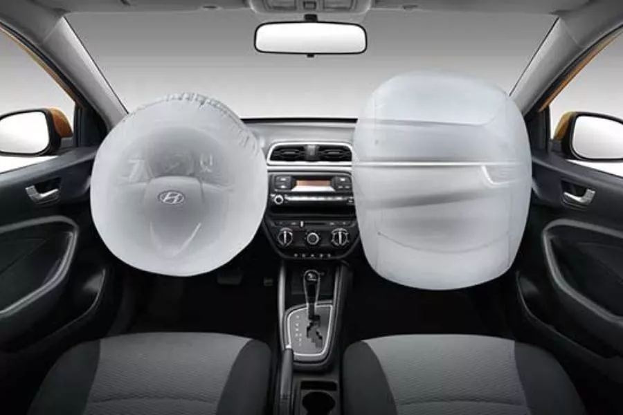 Hyundai Reina airbags