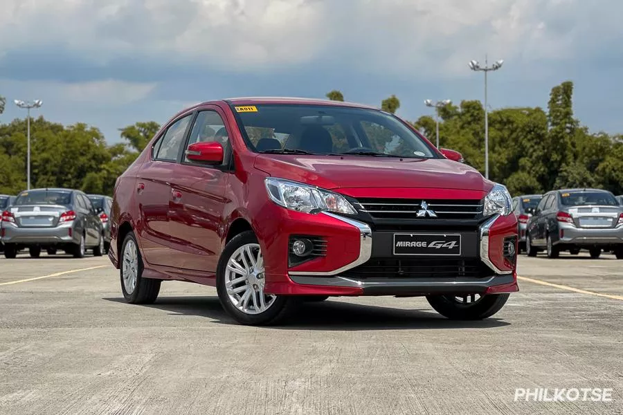 Mitsubishi Mirage G4 front view