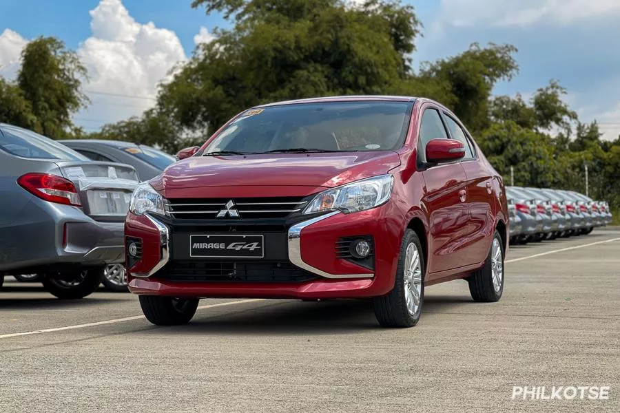 Mitsubishi Mirage G4 front view