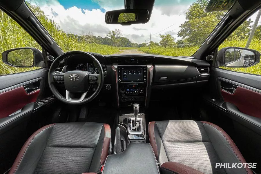 Toyota Fortuner interior