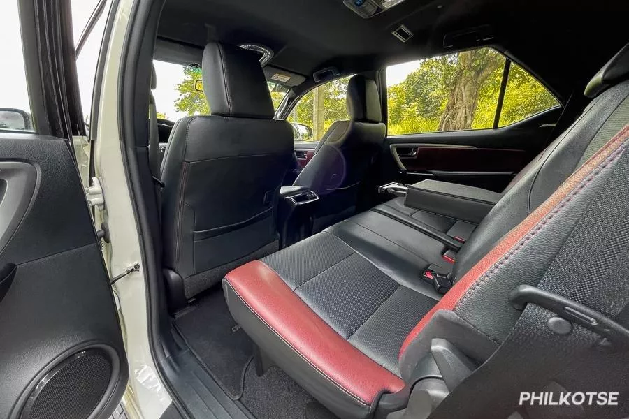 A picture of the Toyota Fortuner's second row