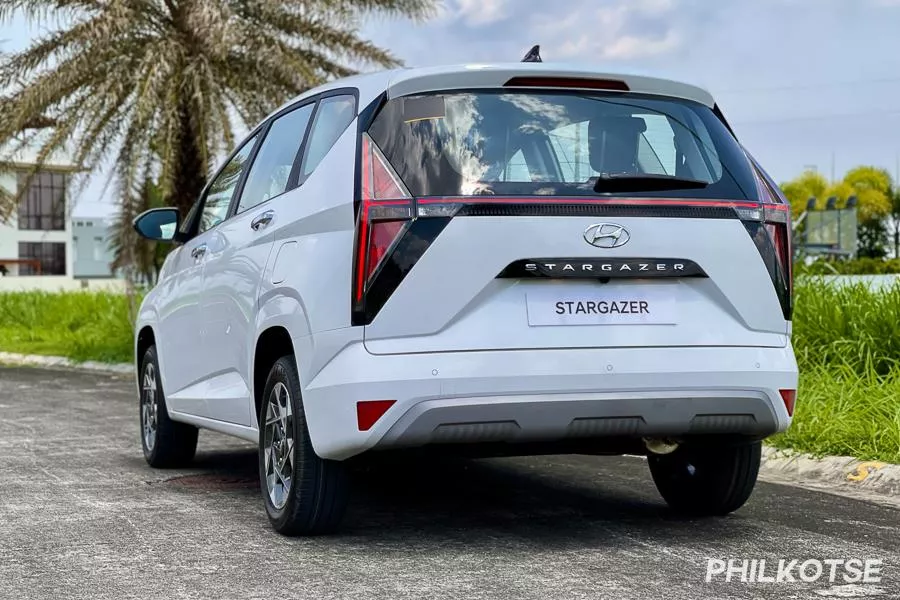 The Hyundai Stagazer's rear end